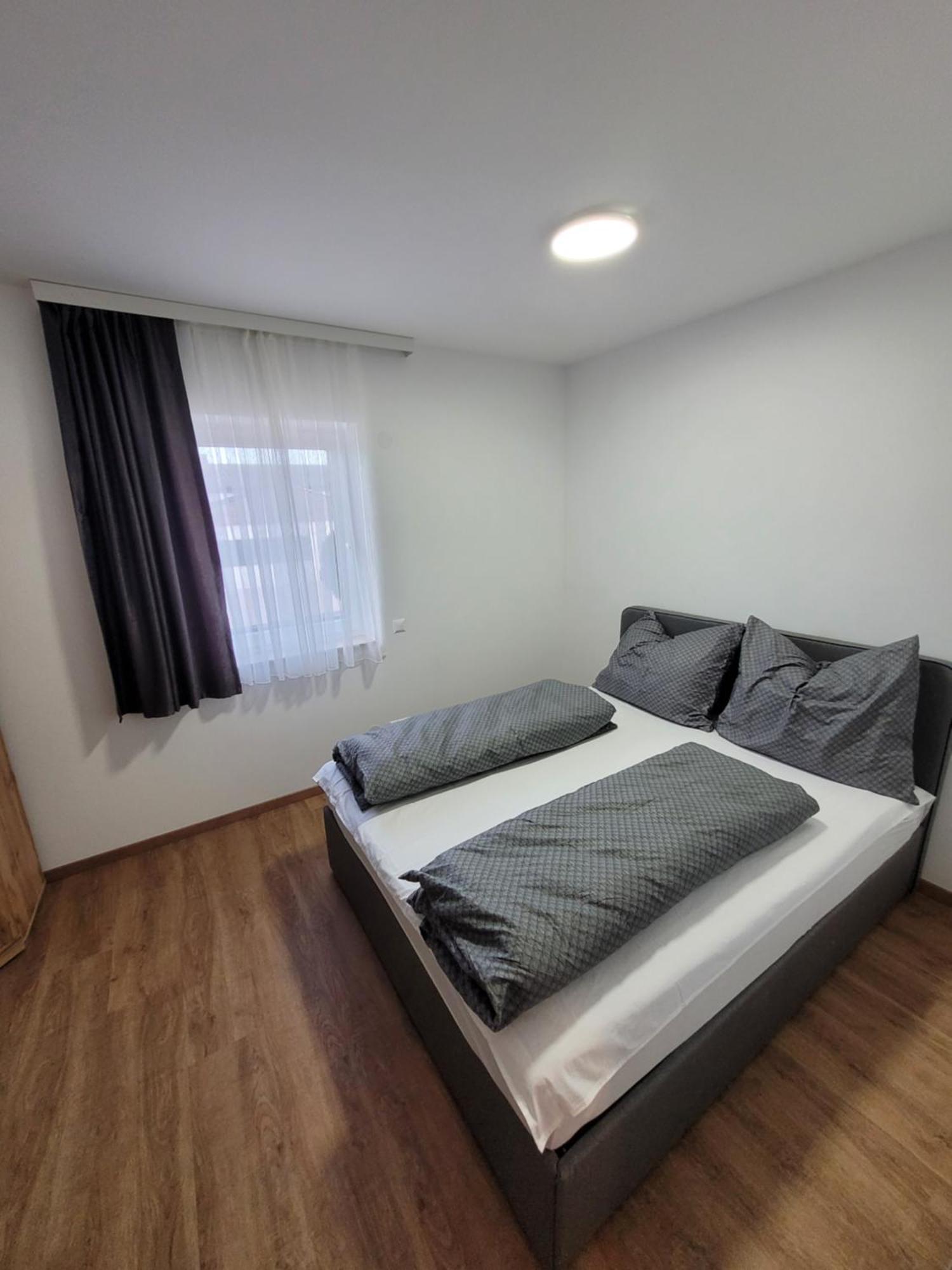 Apartment An Der Donau Krumnussbaum Eksteriør billede